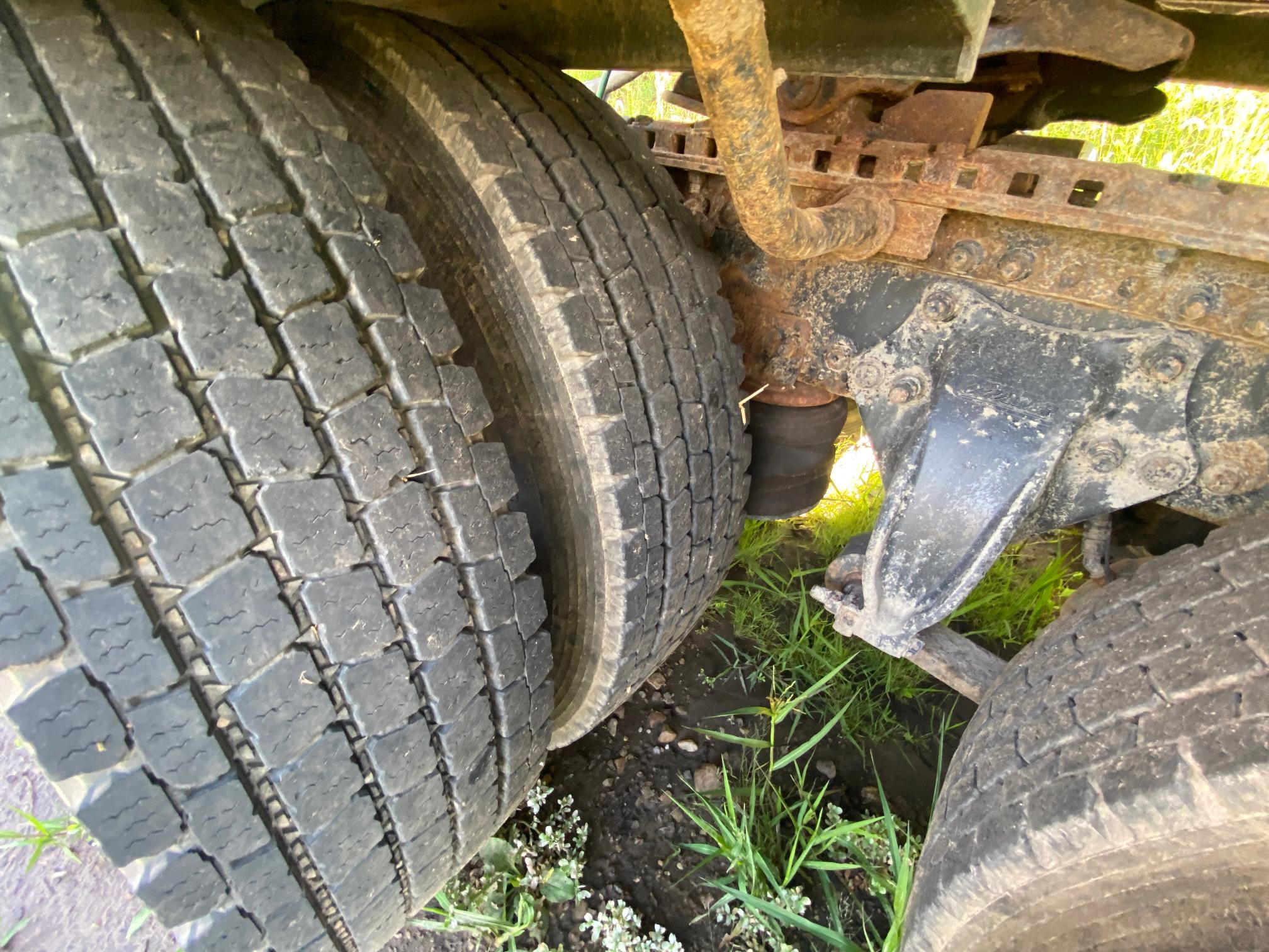 2008 FREIGHTLINER Columbia - Image 23